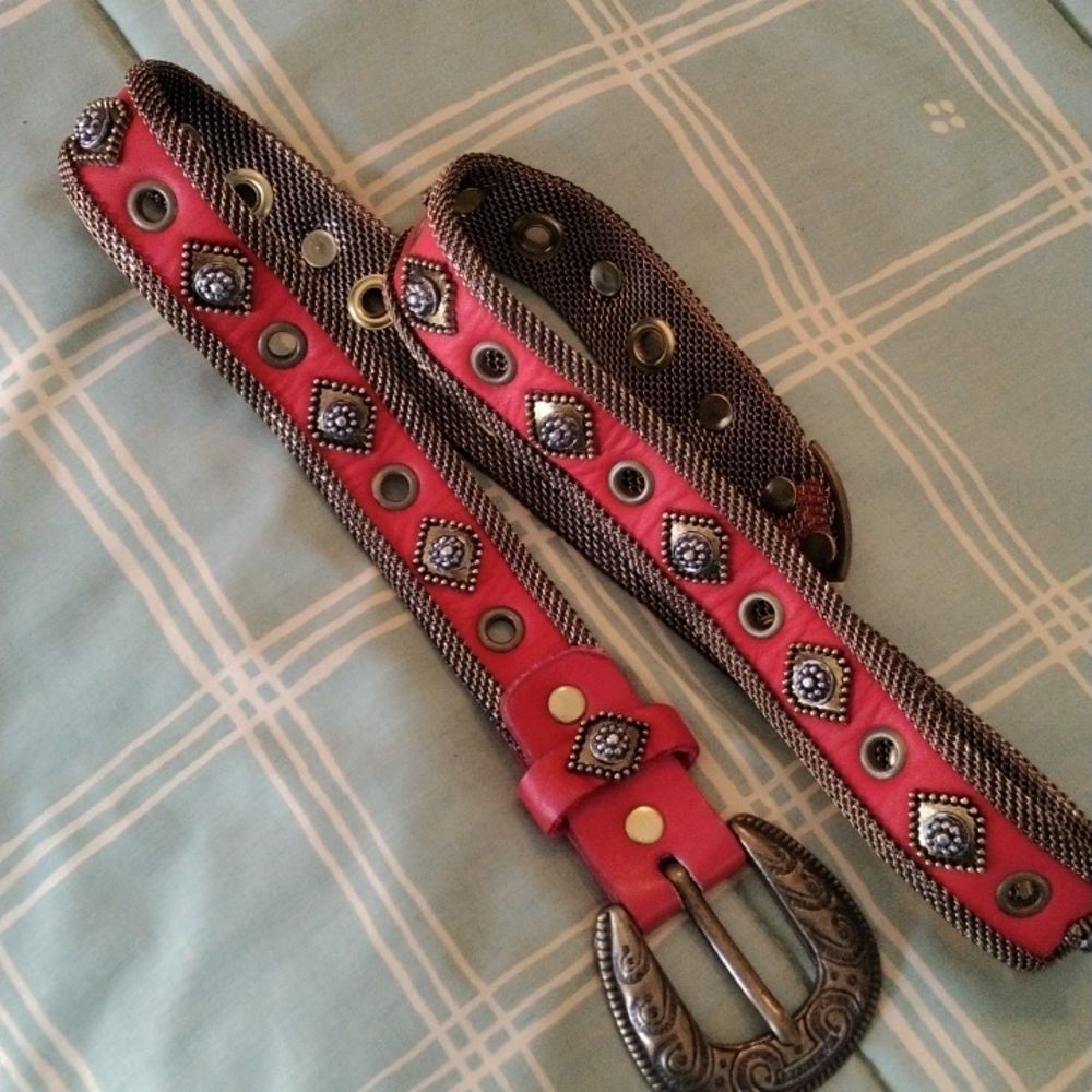 Sand Castle Leather Belt